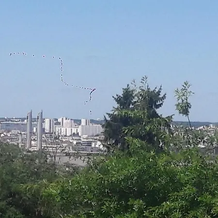 Studio Rayane Vue Manifique Sur Bordeaux Appartement Cenon